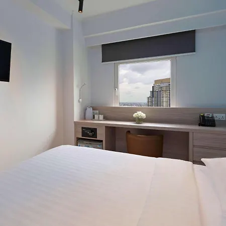 Ibis Budget Phnom Penh Riverside Exterior photo