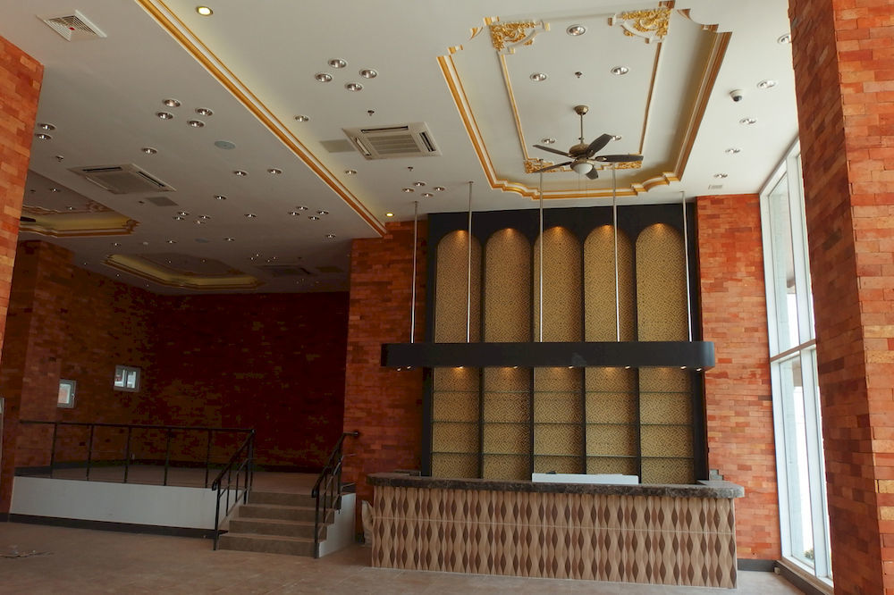 Ibis Budget Riverside Hotel 3*